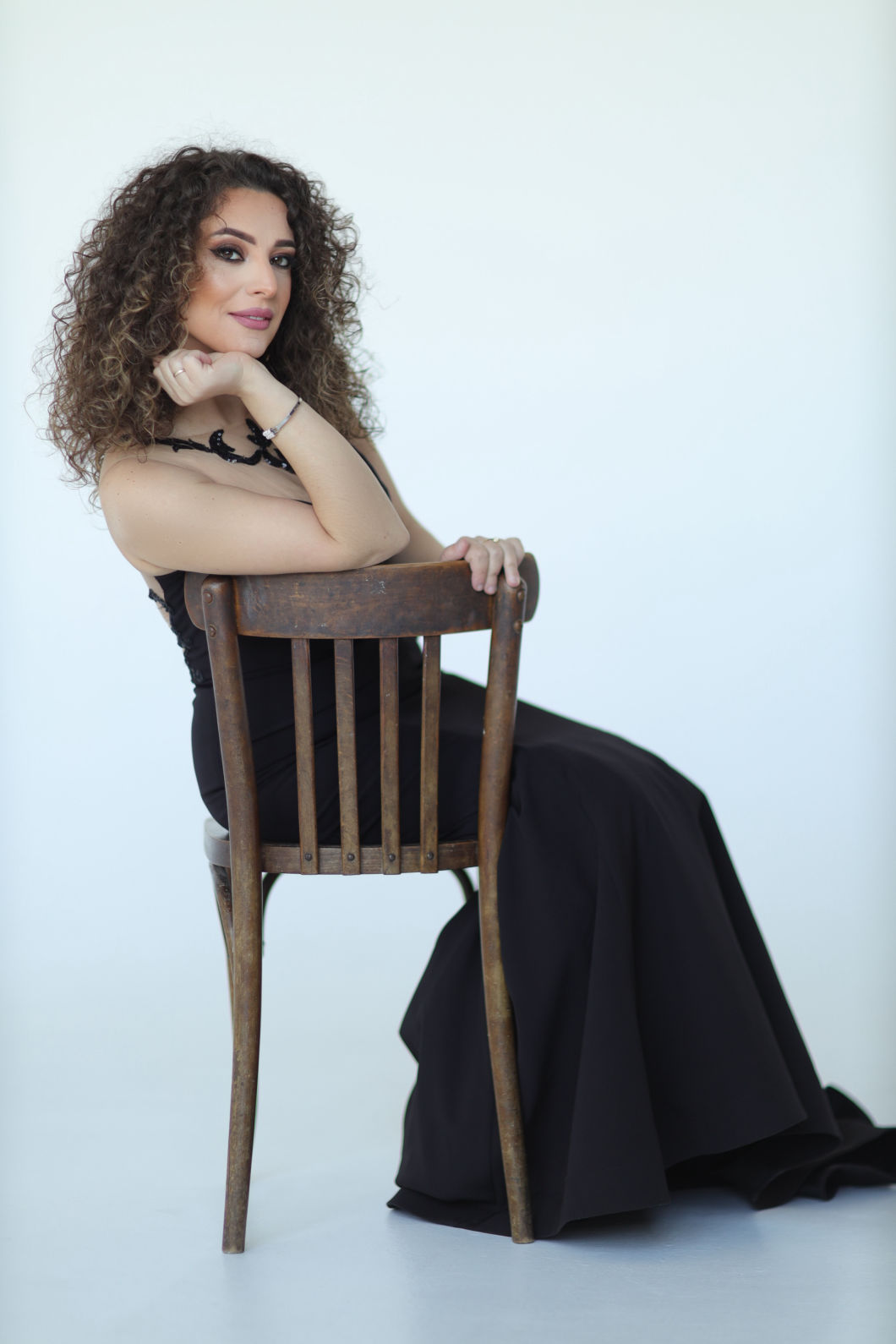 heghine II ©Shannon Nikita 